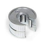 Amtech 22mm Pipe Cutter Amtech - In Use